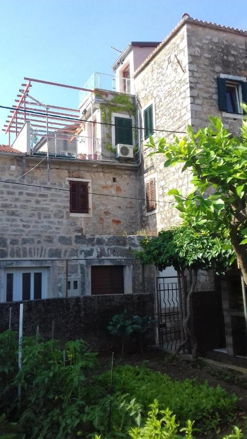 Apartment Gliha Jelsa  Luaran gambar