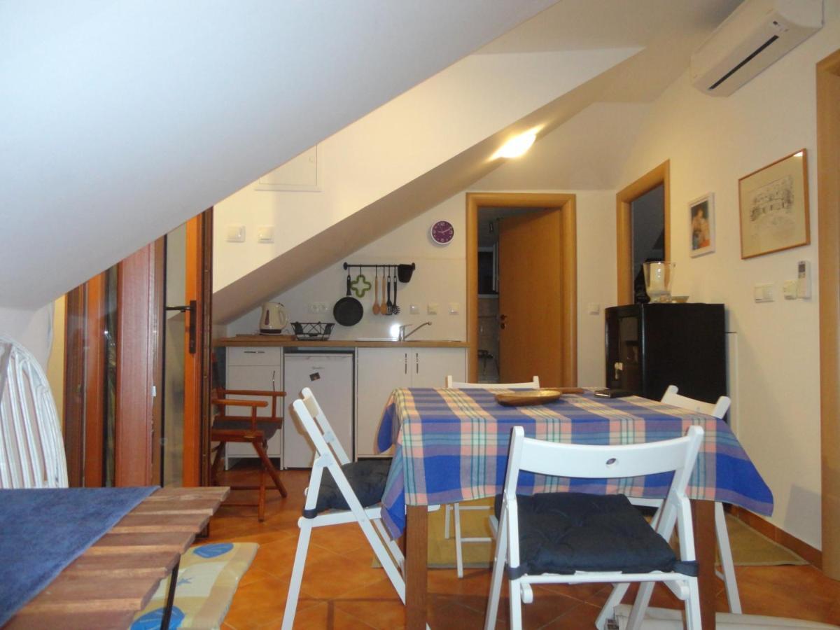 Apartment Gliha Jelsa  Luaran gambar