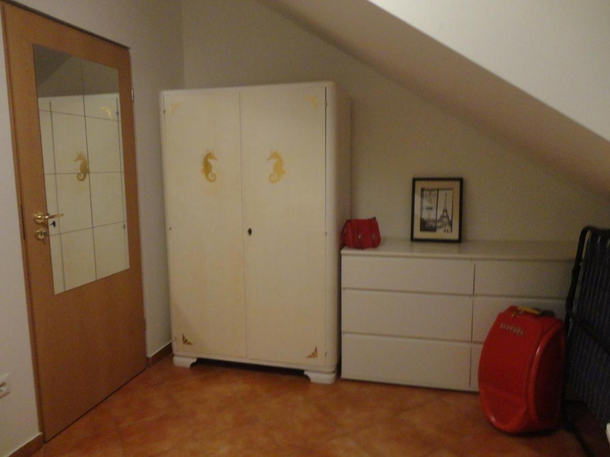 Apartment Gliha Jelsa  Luaran gambar